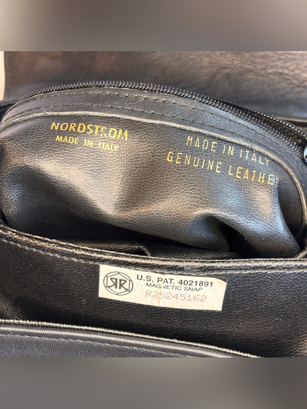 VINTAGE NORDSTROM Genuine Black Leather Shoulder Bag with Decorative Gold Accent - Picture 5 of 11
